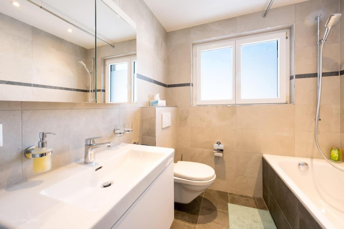 Charming Apartment In St Moritz Bagian luar foto